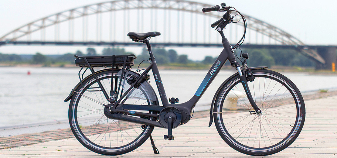 Moderne e-bikes van Freebike